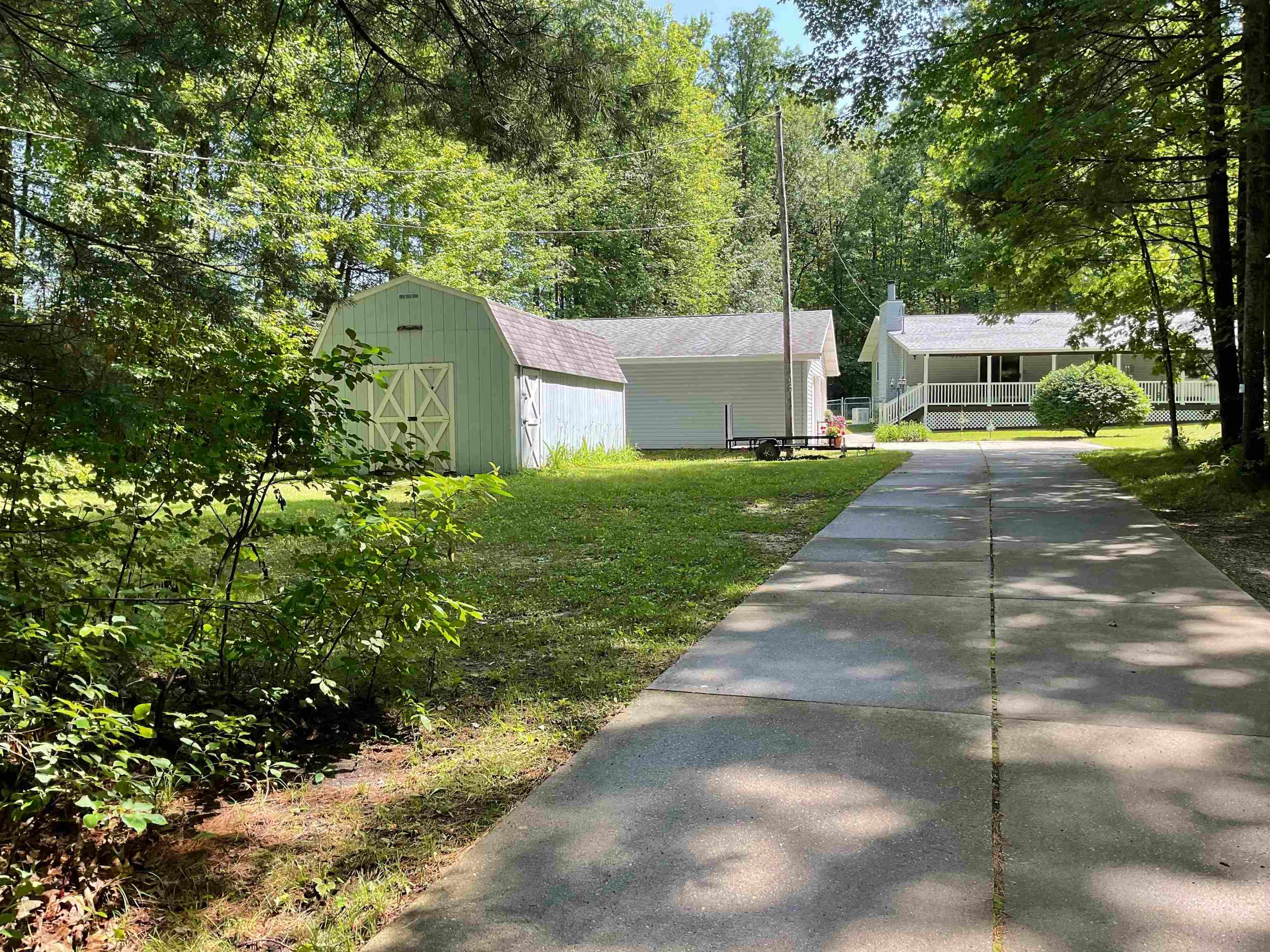 3300 E Arnold Lake Road