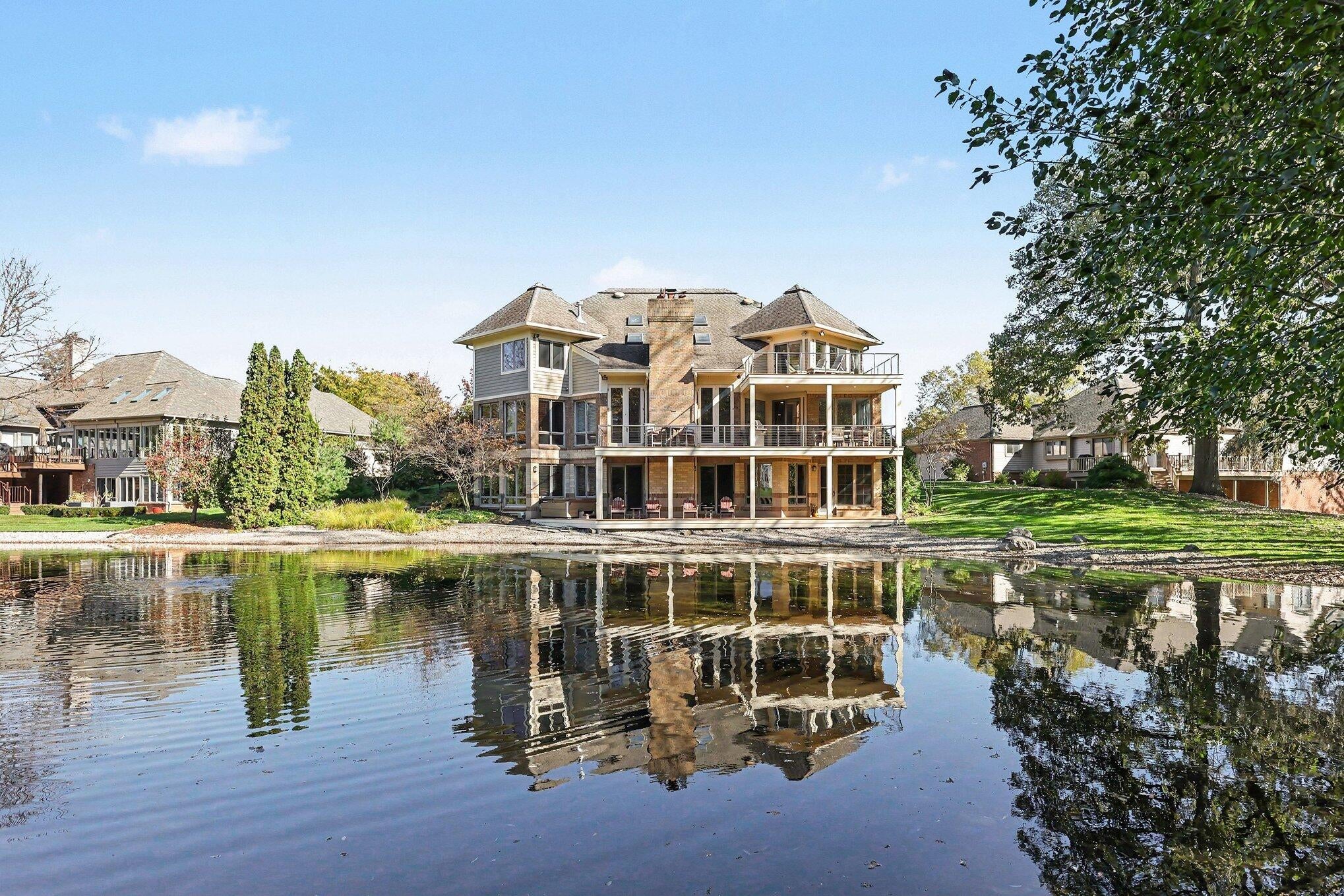 4934 Saint Andrews Court