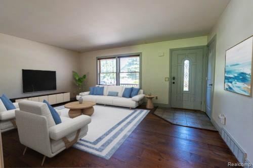 Frenchtown Township, Michigan 48162, United States, 3 Bedrooms Bedrooms, ,2 BathroomsBathrooms,Residential,Pending,158493