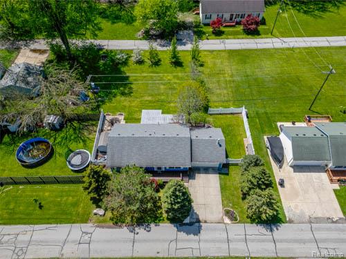 Frenchtown Township, Michigan 48162, United States, 3 Bedrooms Bedrooms, ,2 BathroomsBathrooms,Residential,Pending,158493