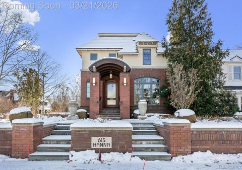 615 Hanna Street Birmingham City MI 48009