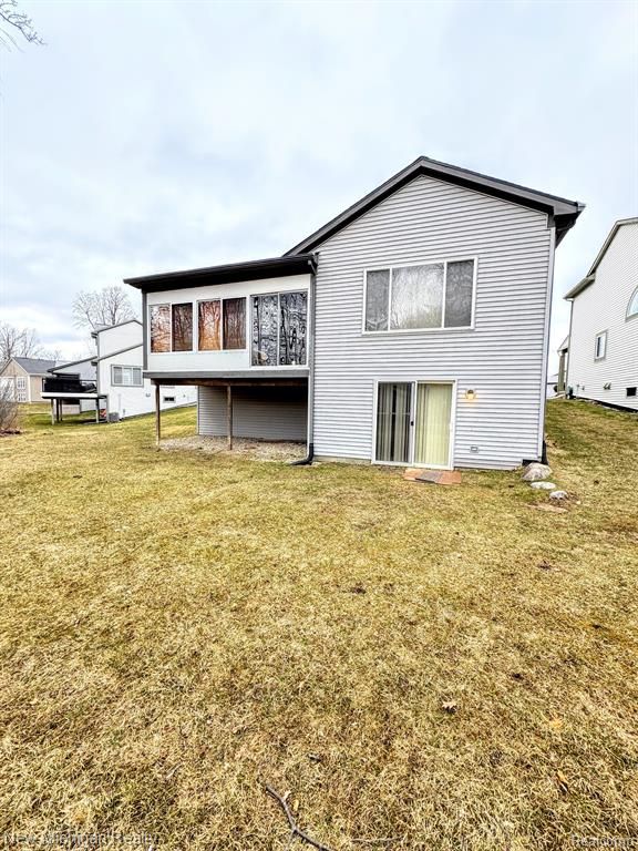 5191 SANDALWOOD Circle
