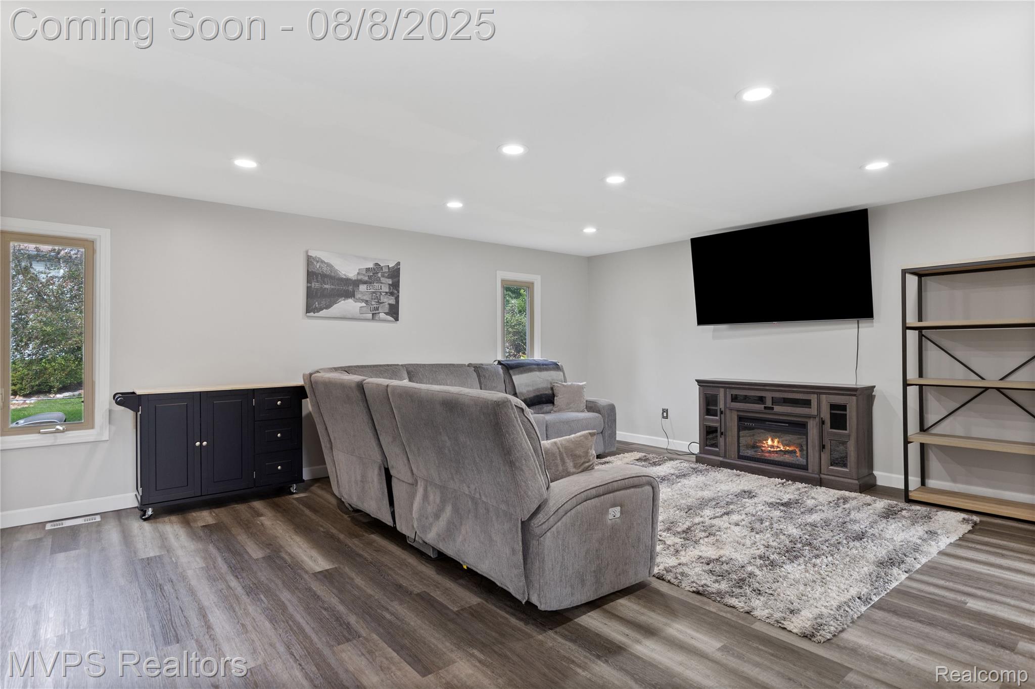 35707 Burton Court