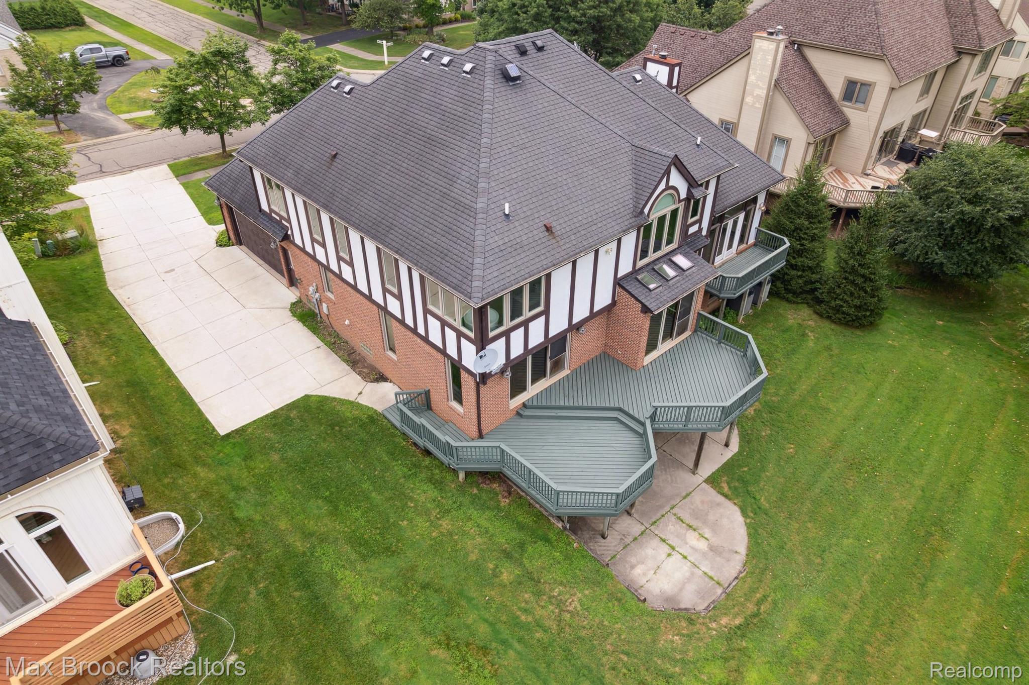 6722 Torybrooke Circle