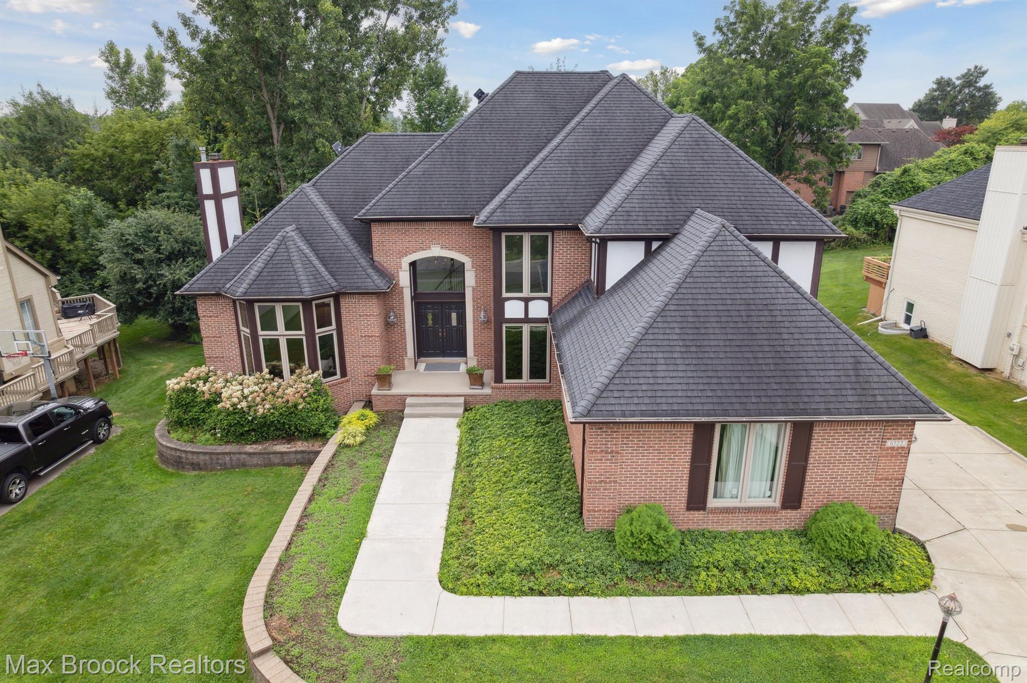 6722 Torybrooke Circle