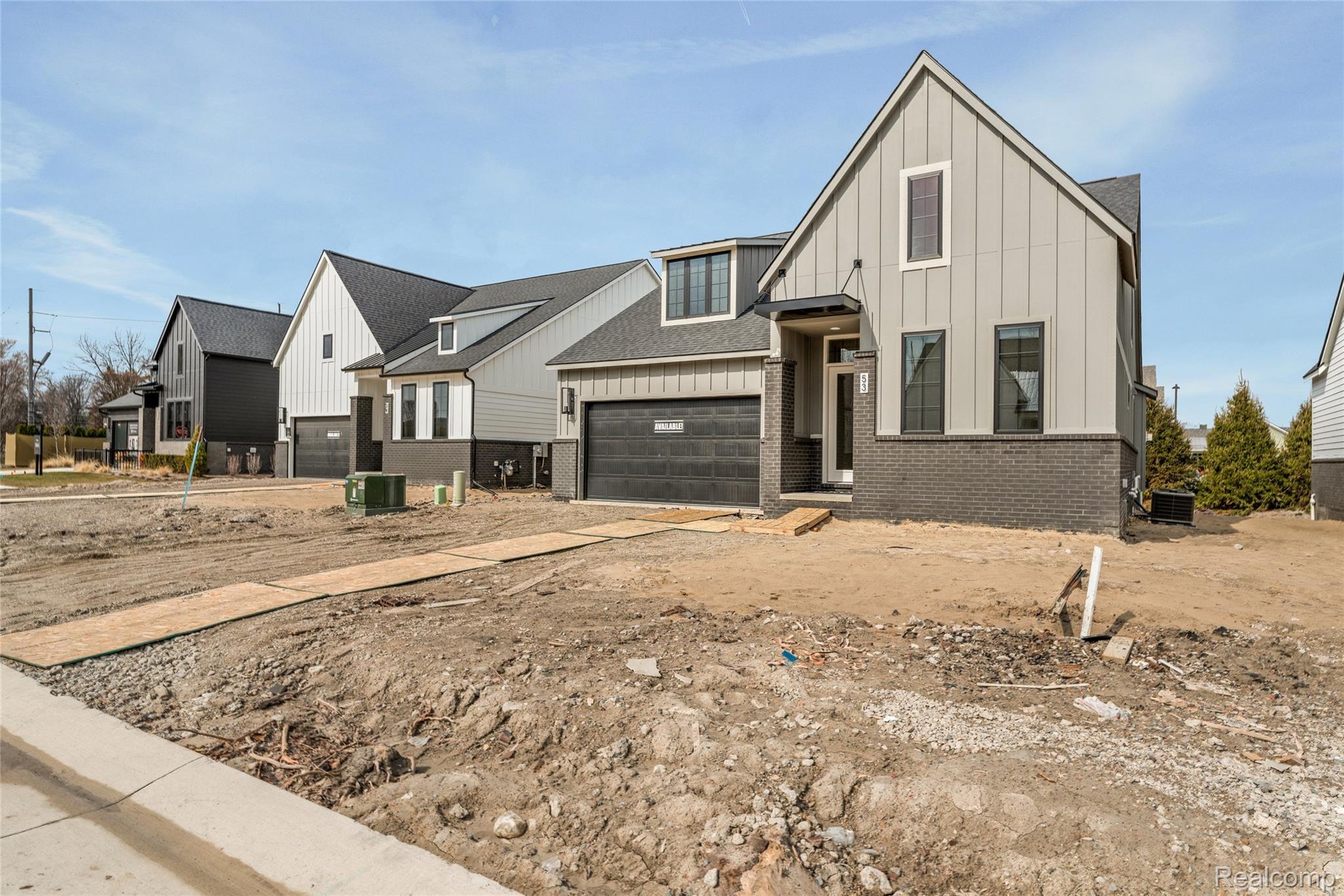 53 South Trail Court