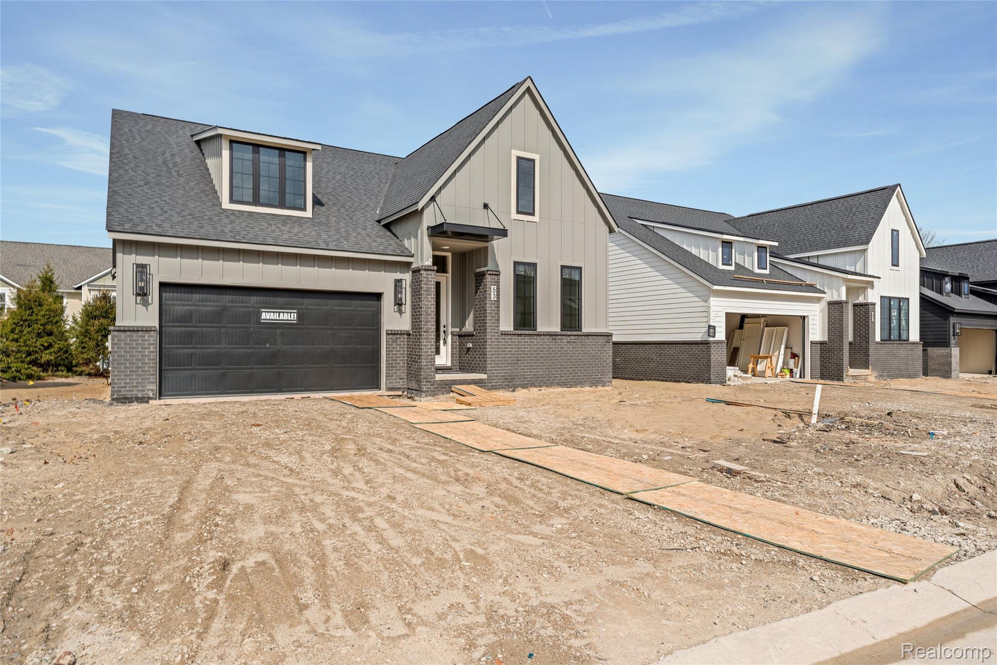 53 South Trail Court