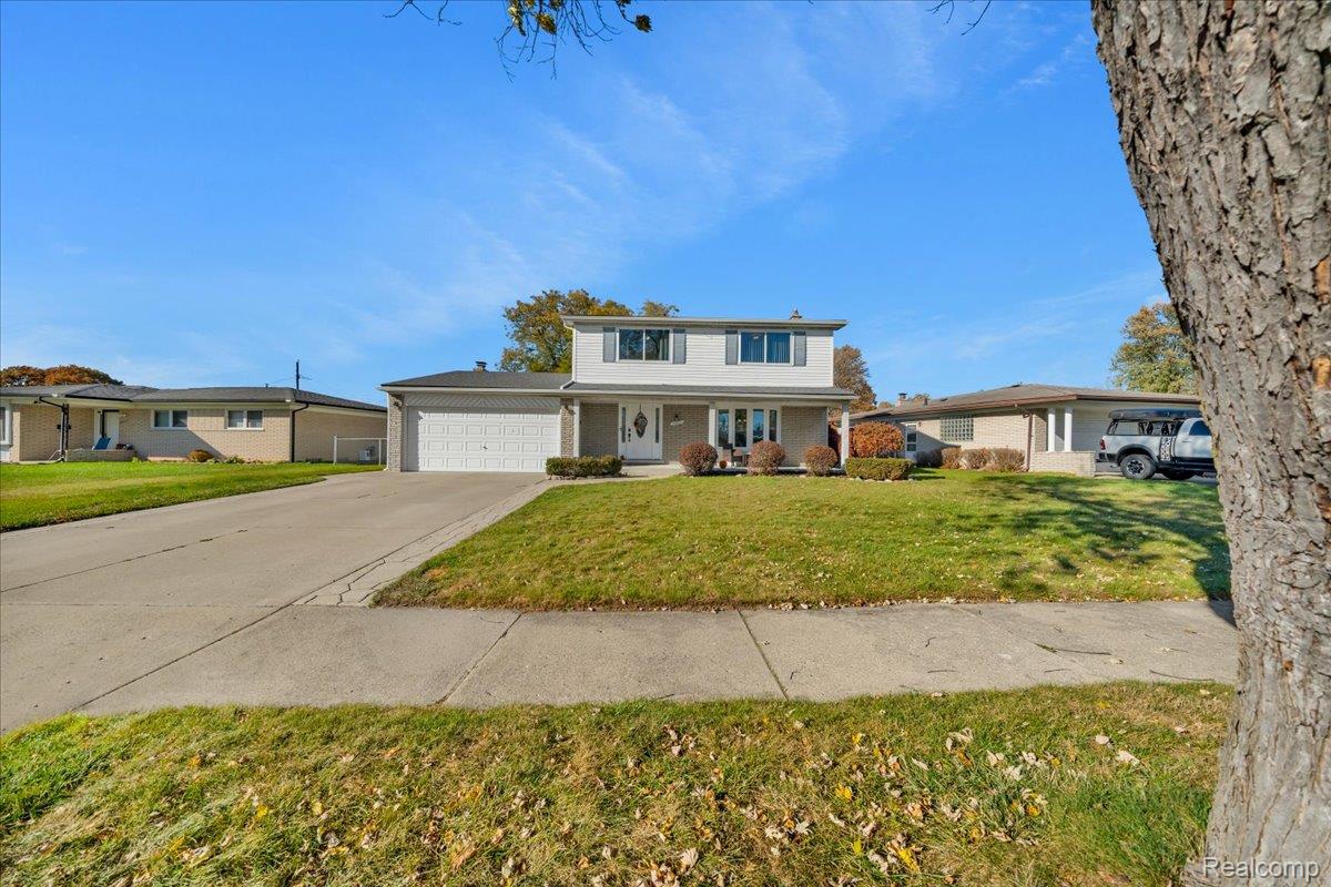 11401 Anna Lisa Drive