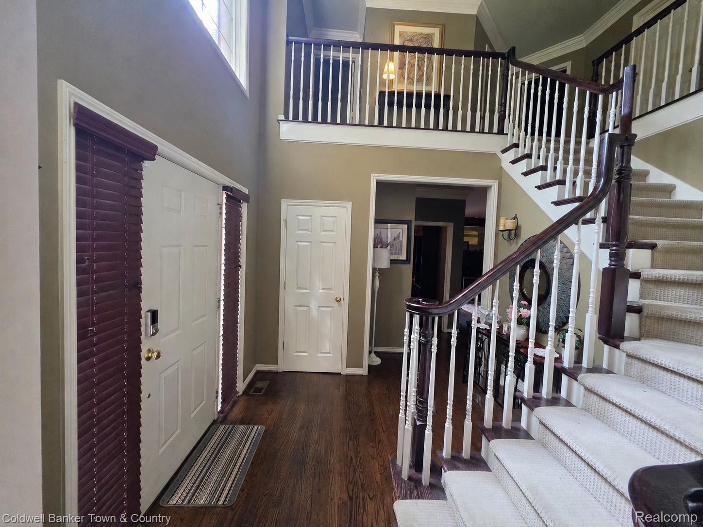 5555 Bentwood Lane