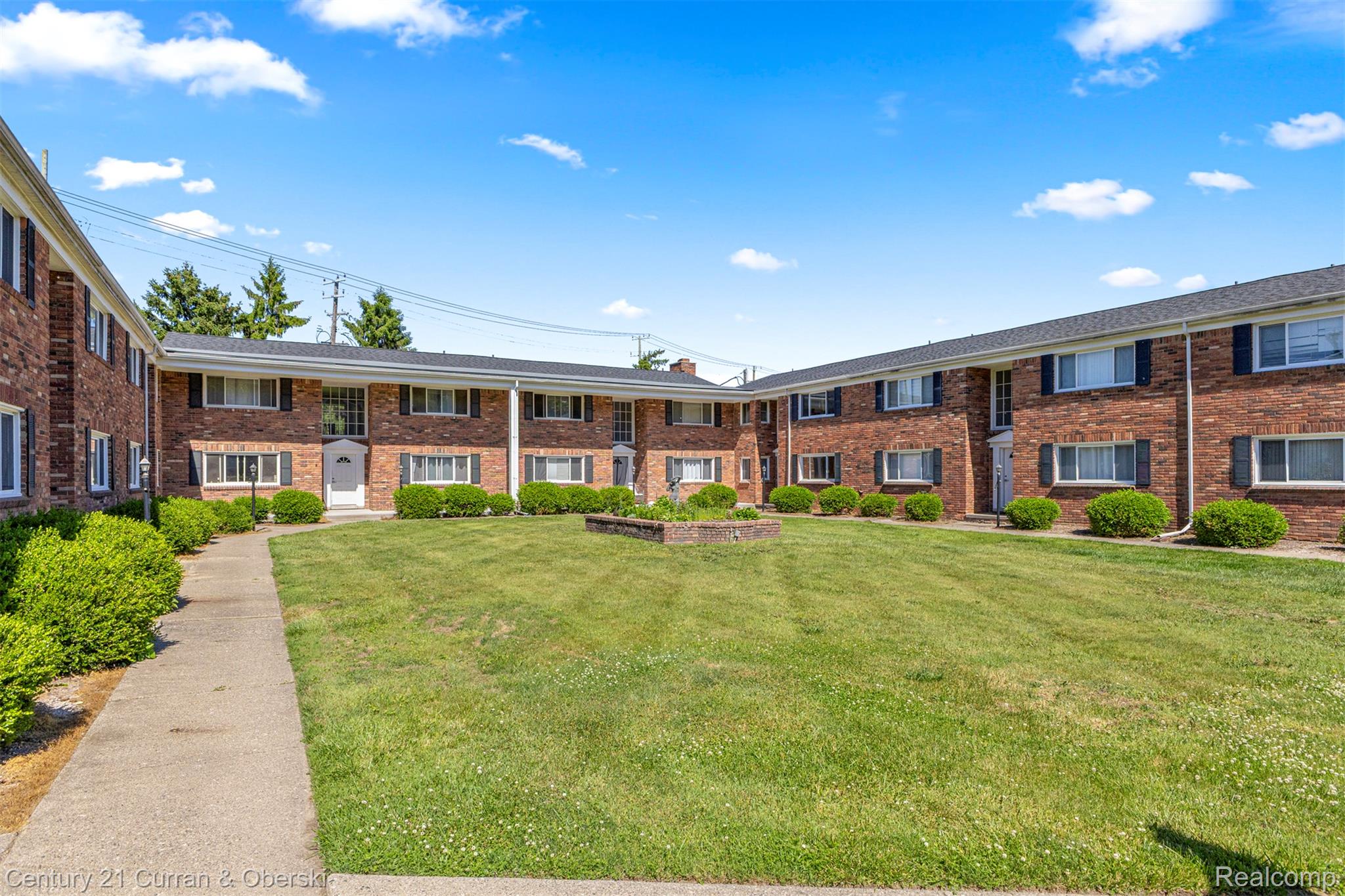 31831 Grand River Avenue 33