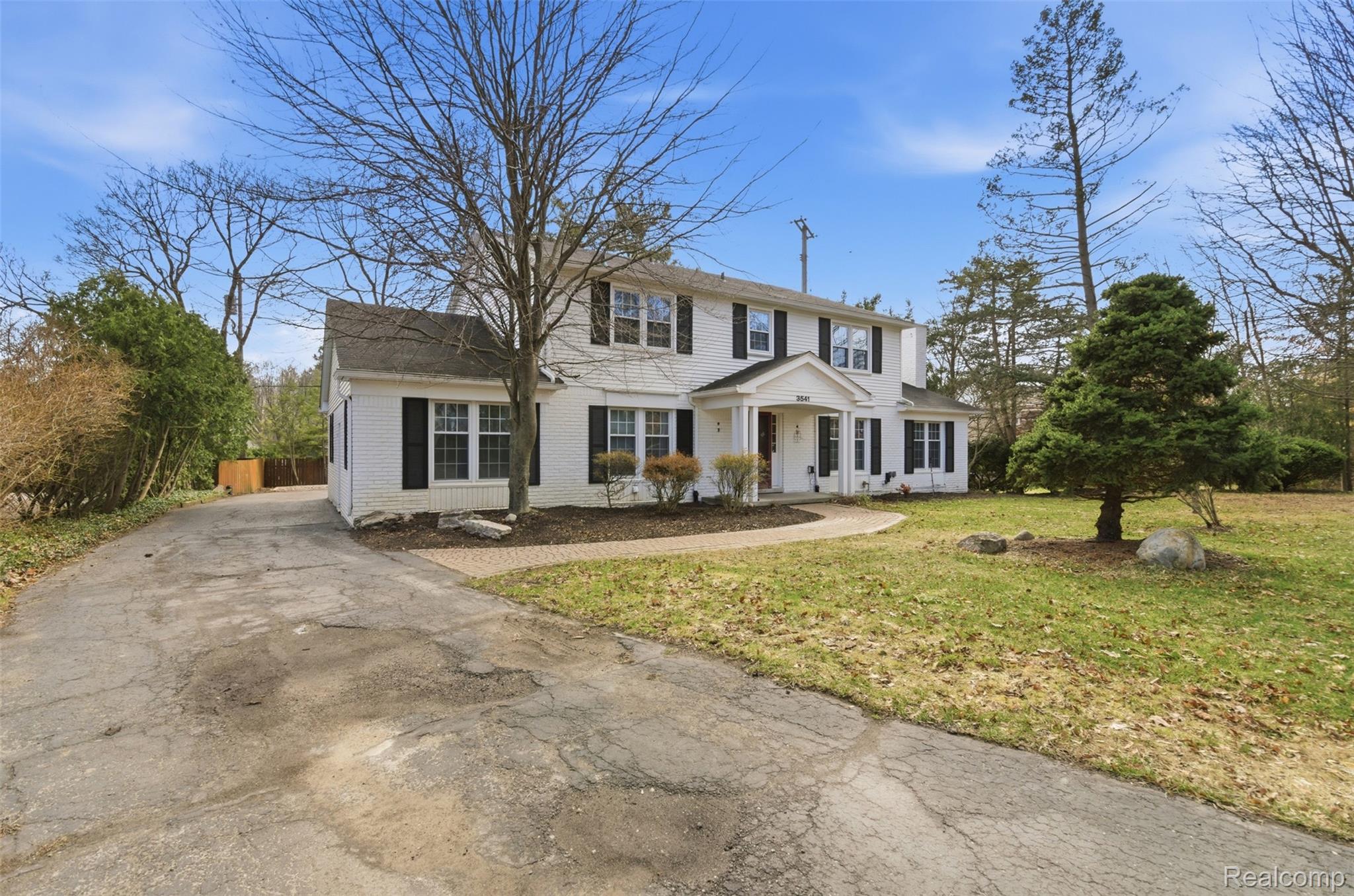 3541 Bradway Boulevard