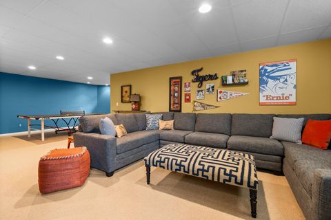 listing image 55