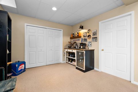 listing image 50