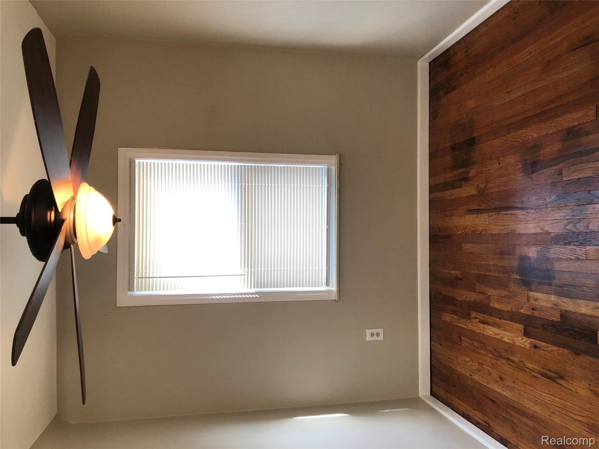 18615 Orleans Street