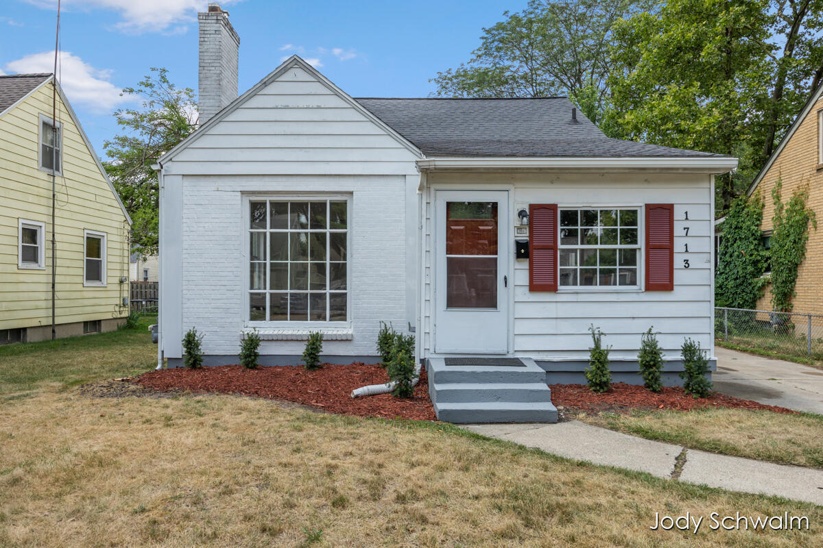 1713 Widdicomb Avenue NW