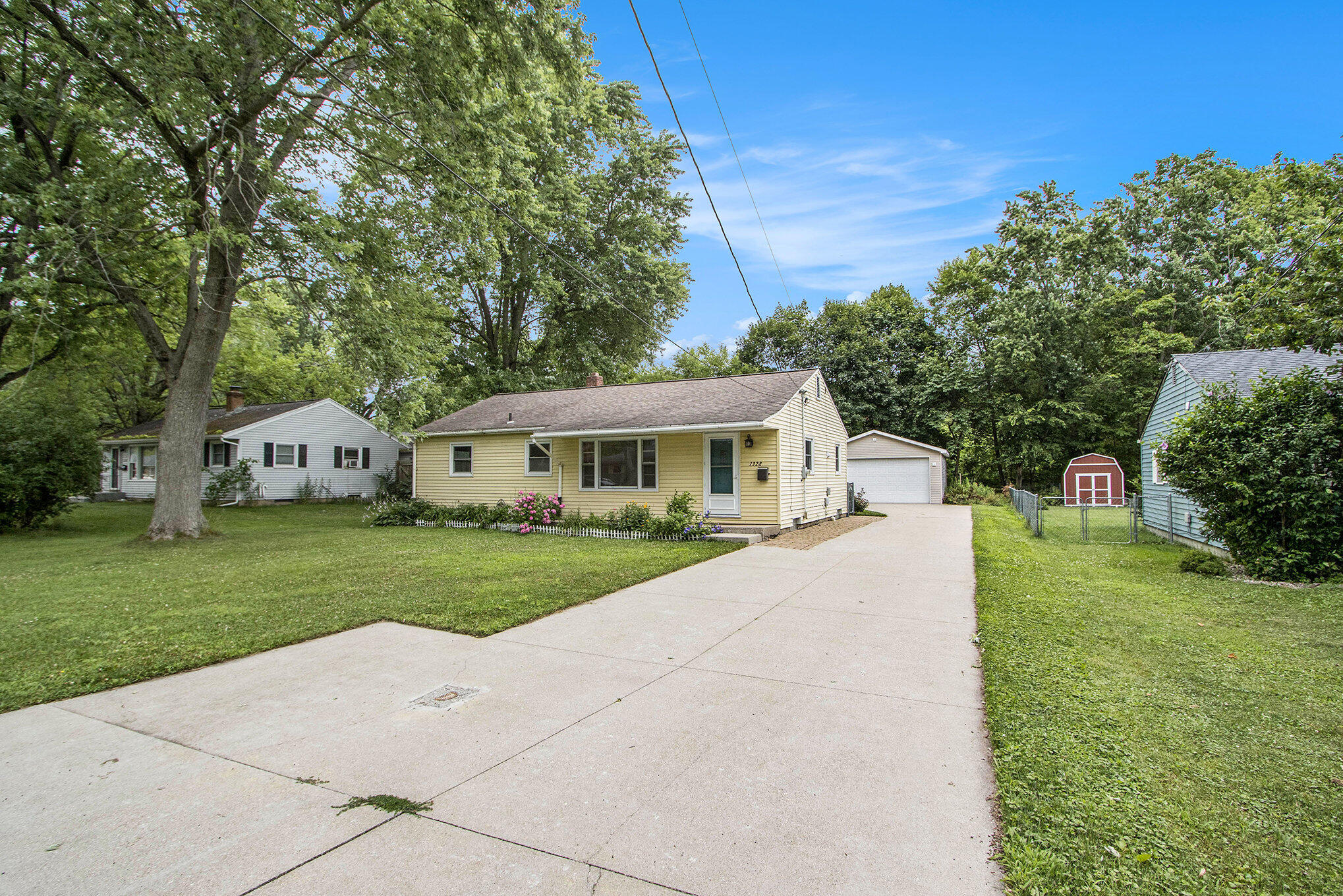 1328 Seminole Street