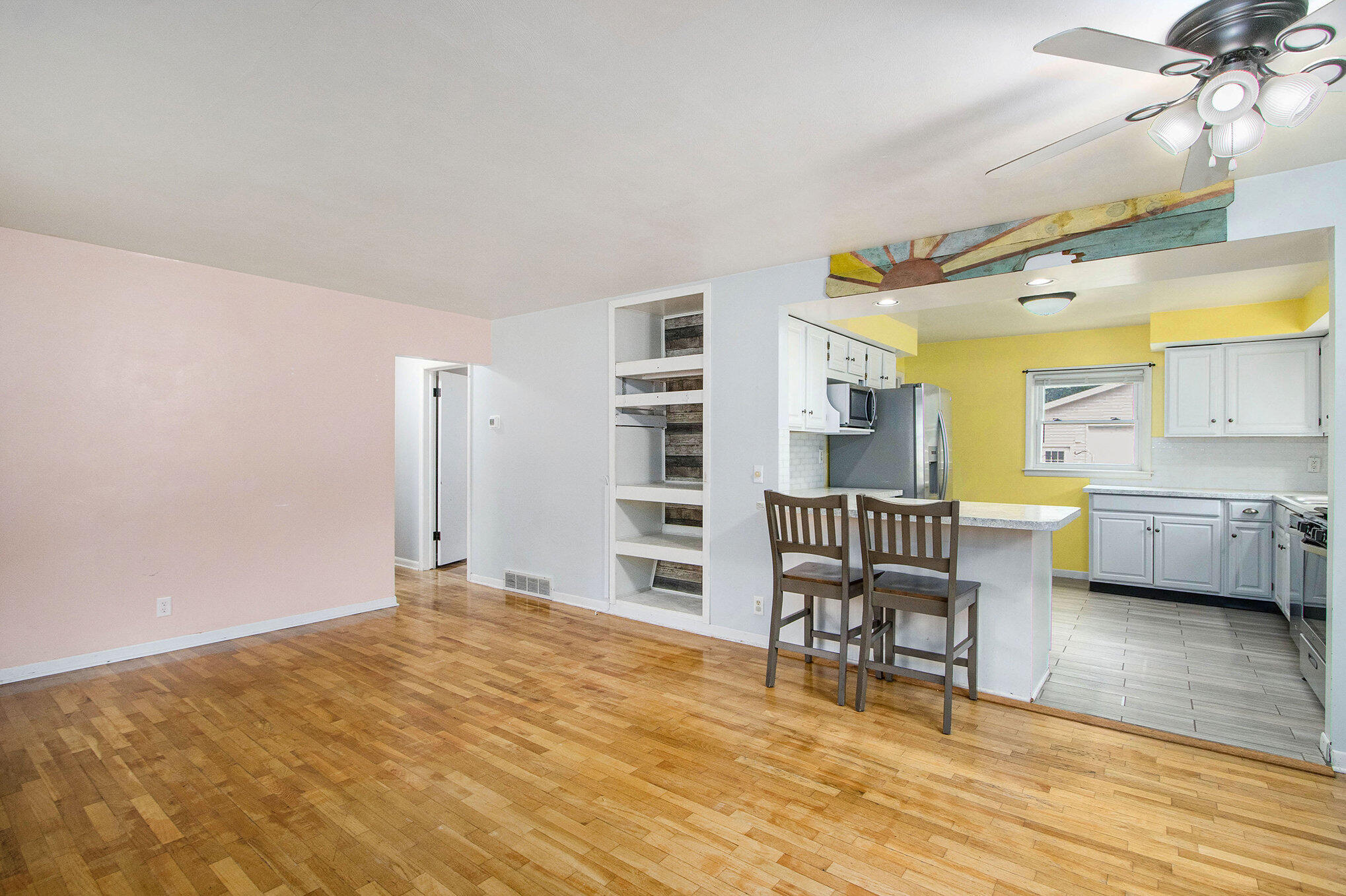 1328 Seminole Street