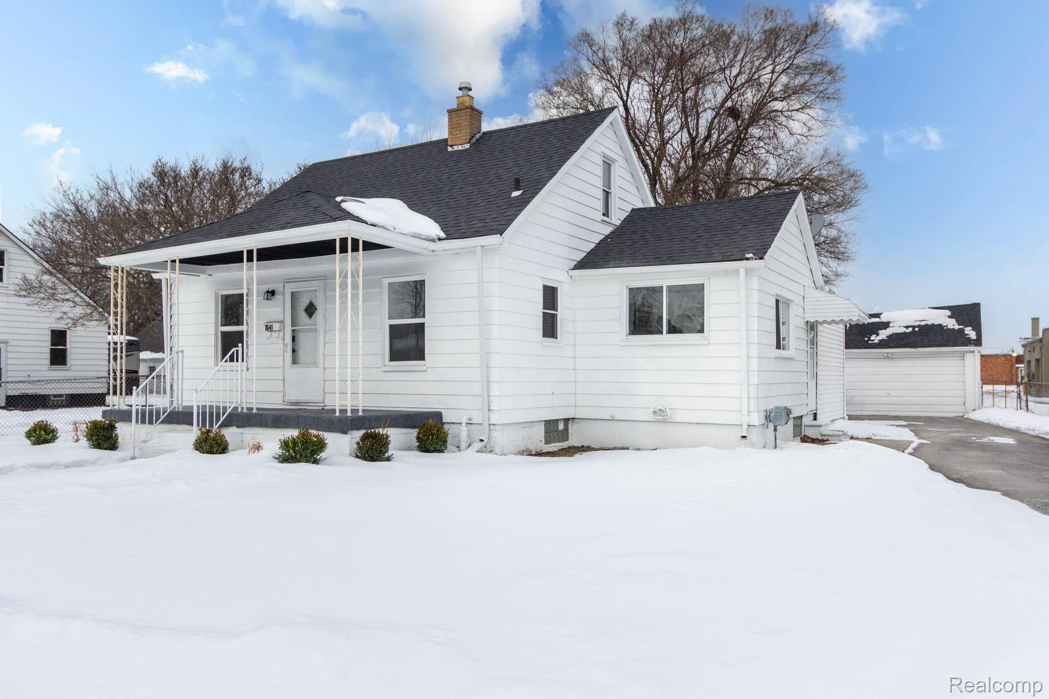 7641 WESTMINSTER Avenue