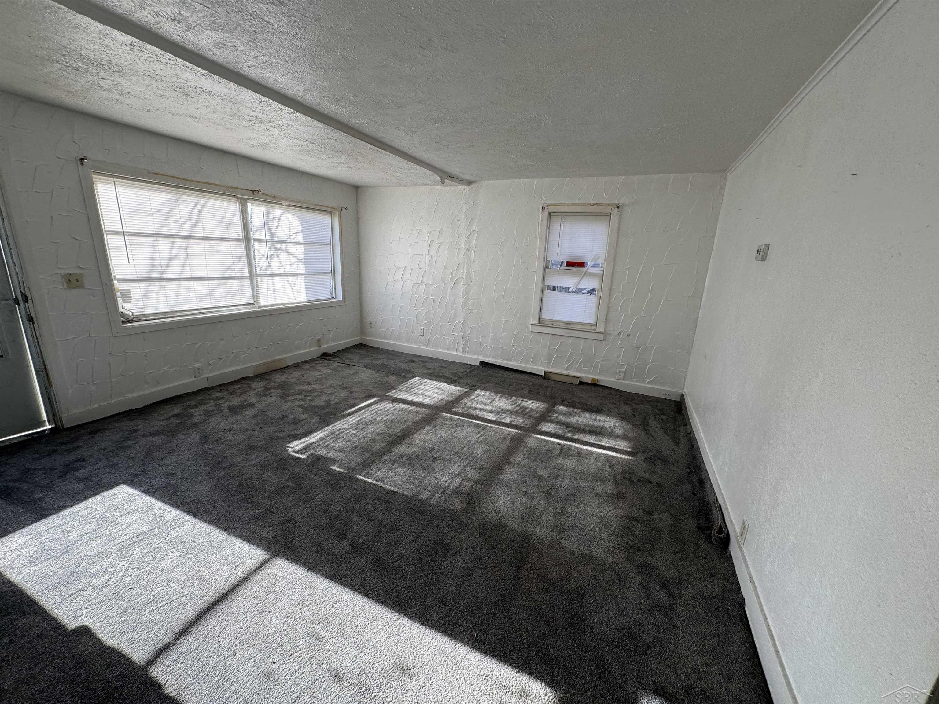 2799 Longview Avenue