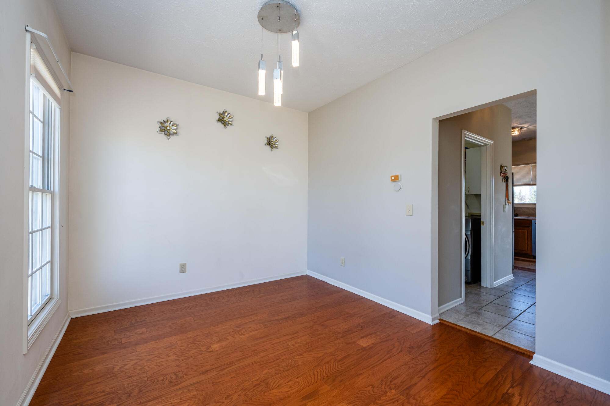 4170 Courtney Street