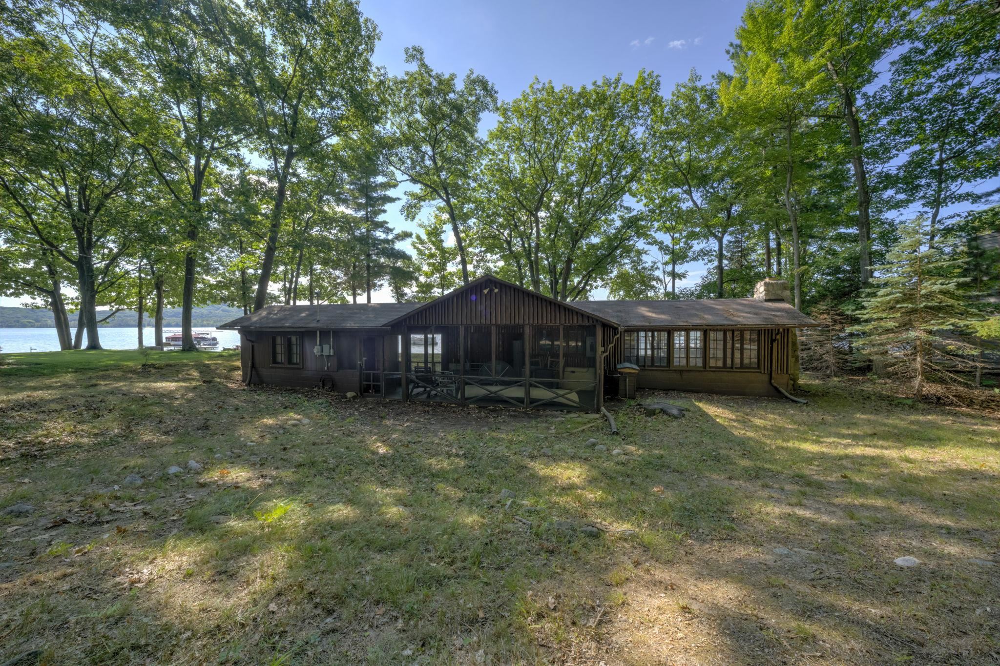 276 E Traverse Lake Road