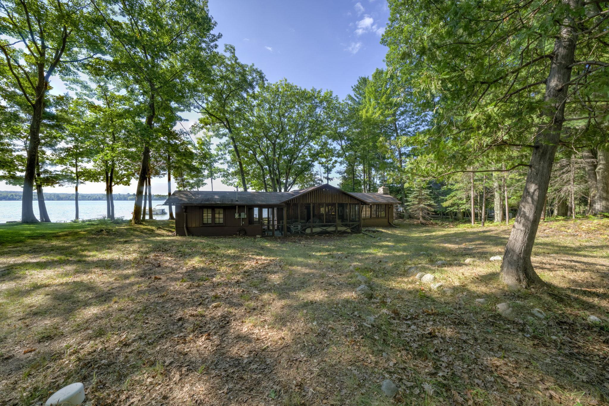 276 E Traverse Lake Road