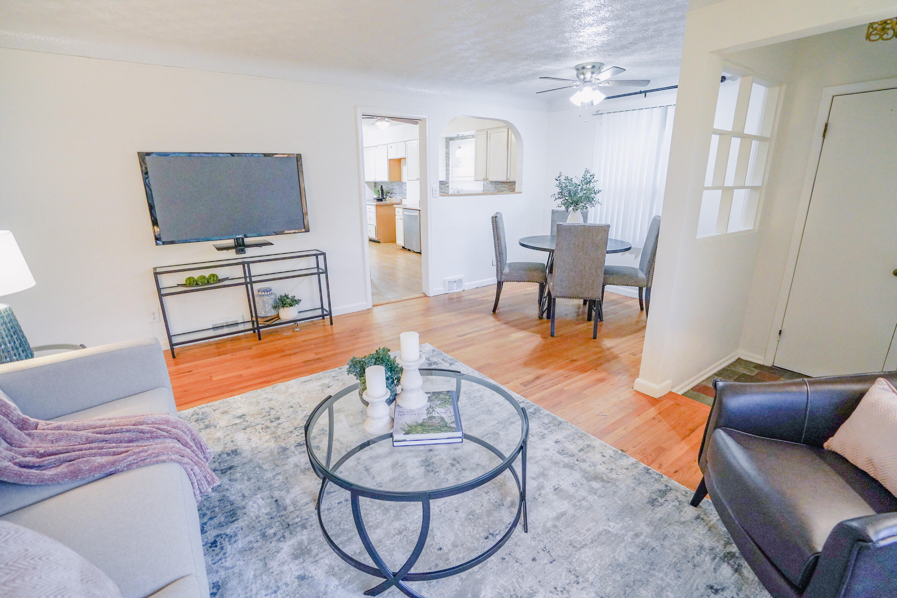 13941 Pearson Street