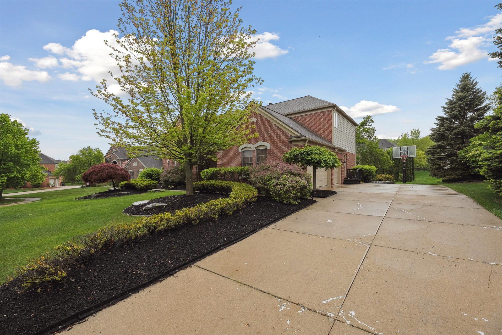 45055 WALNUT RIDGE