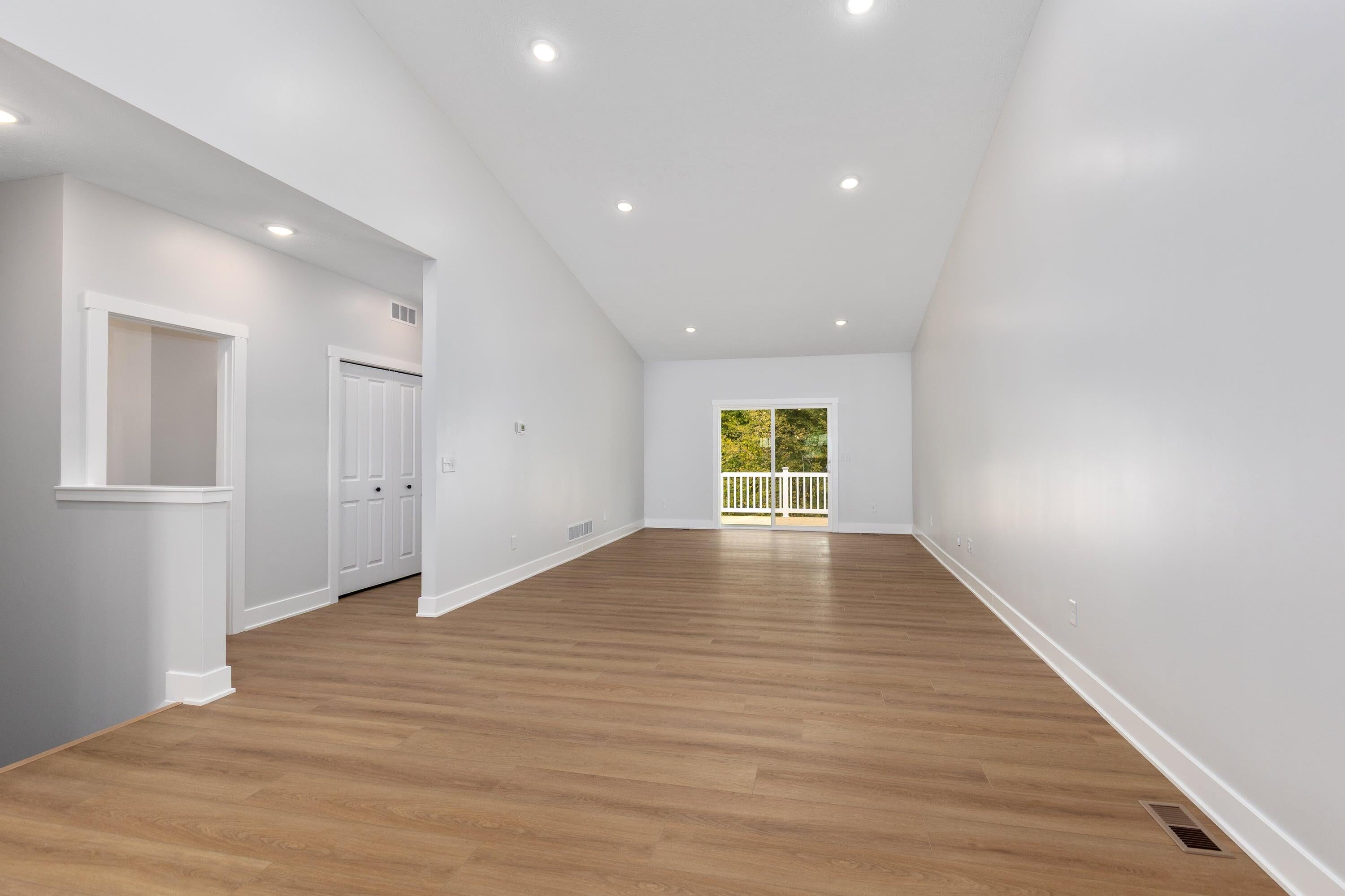 2845 W Cobblestone Court SE 19