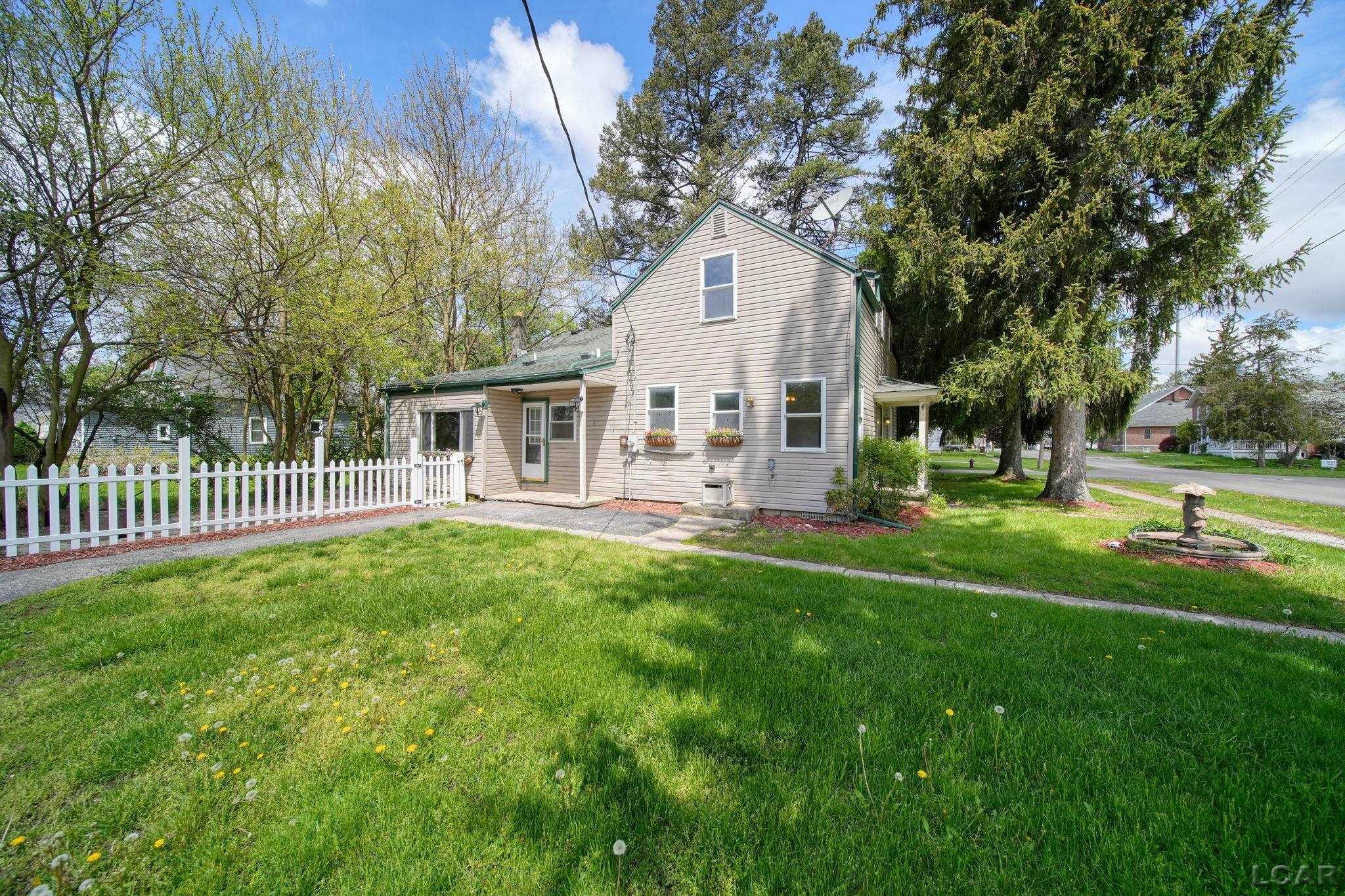 202 Wood Street