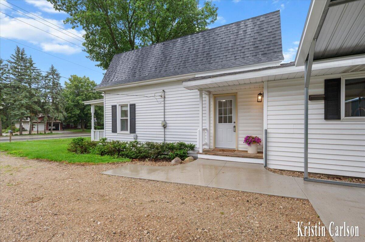 425 10 Mile Road NW