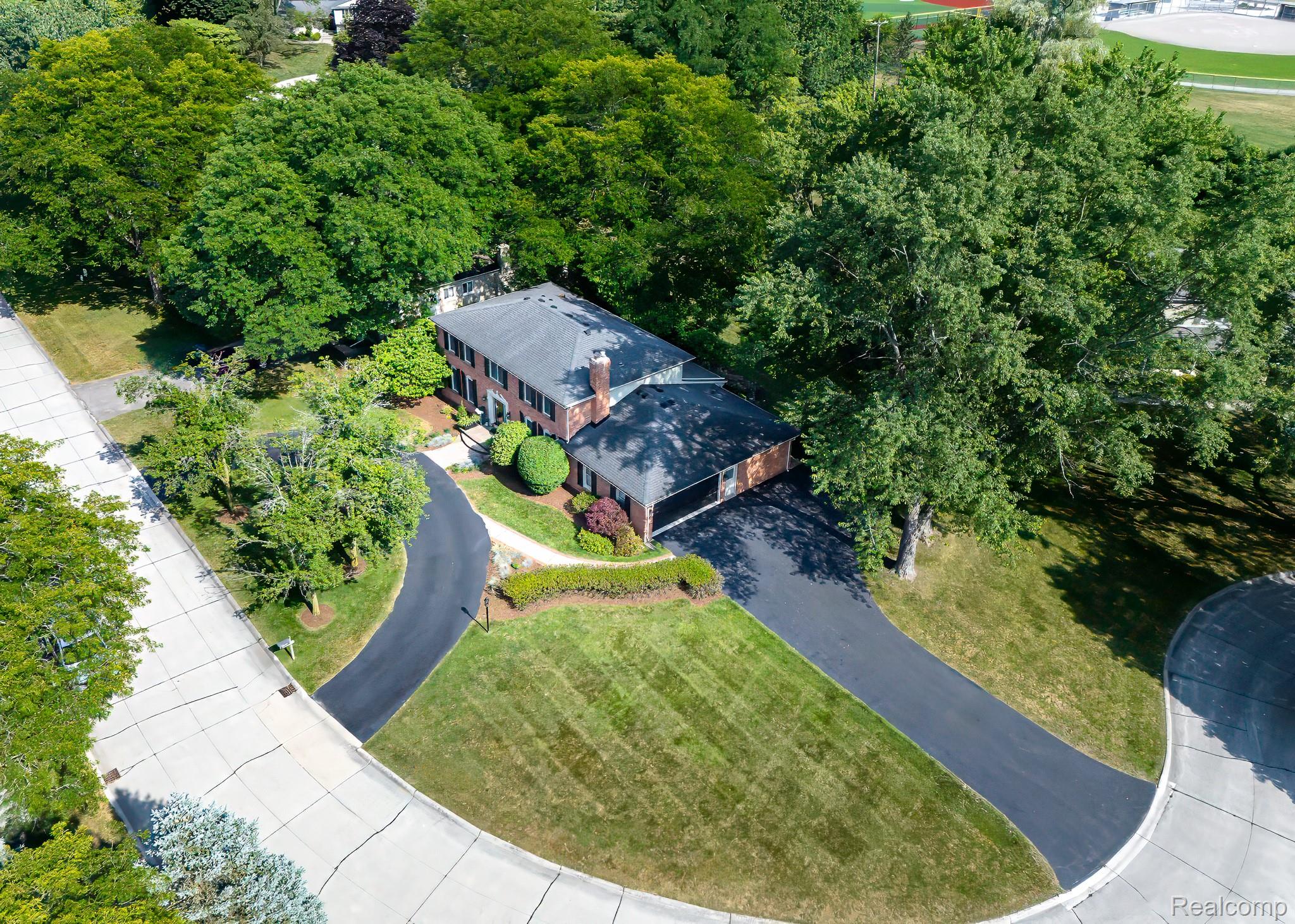 20351 Ronsdale Drive