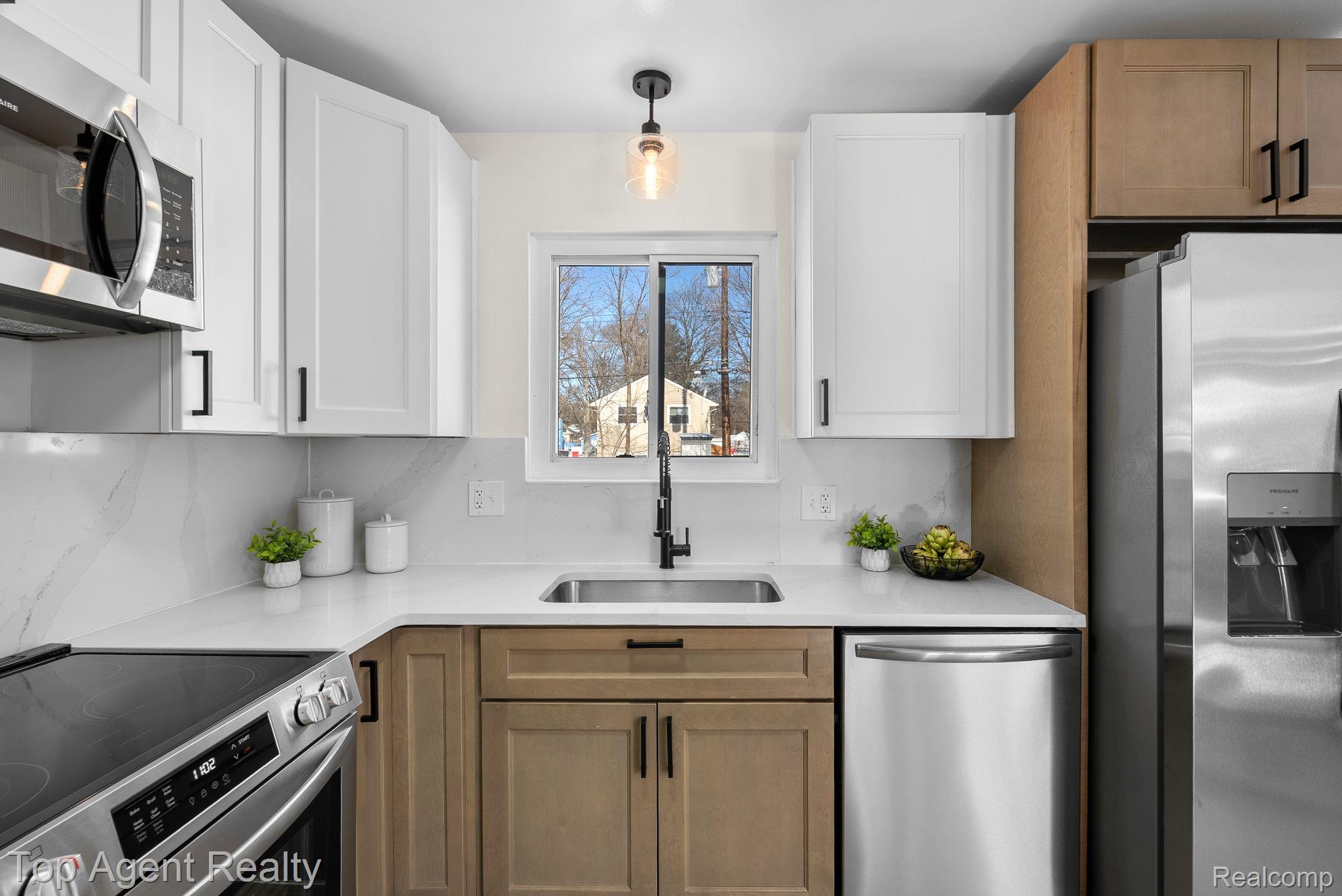 20222 Westhaven Avenue