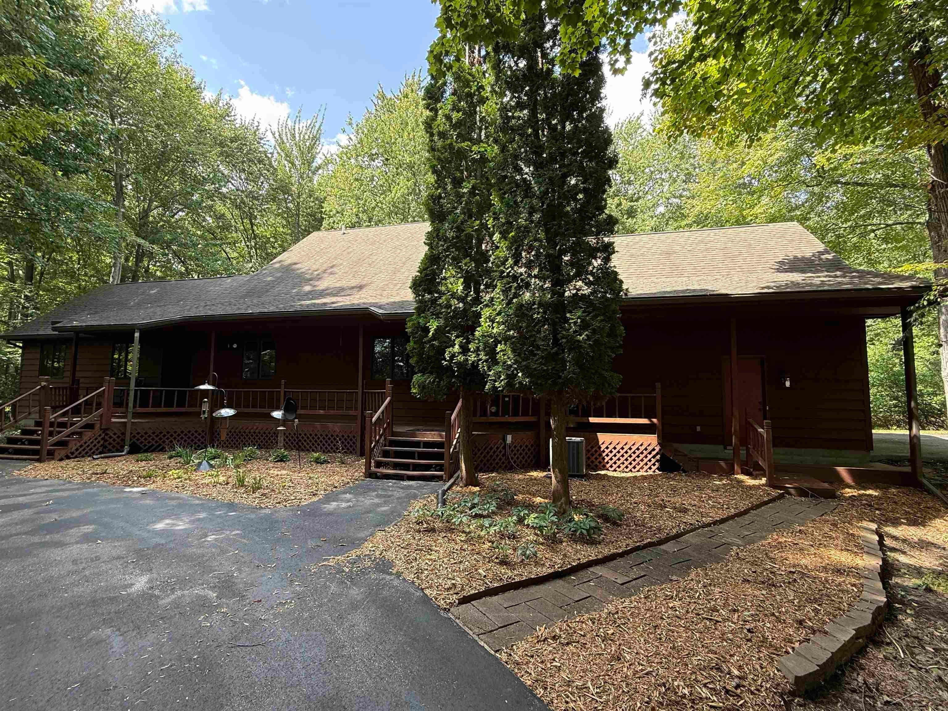 1825 N Miller Road