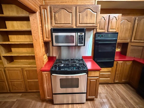 Tiny photo for 1825 N Miller Road, Thomas Township, MI 48609 (MLS # 61050220238)
