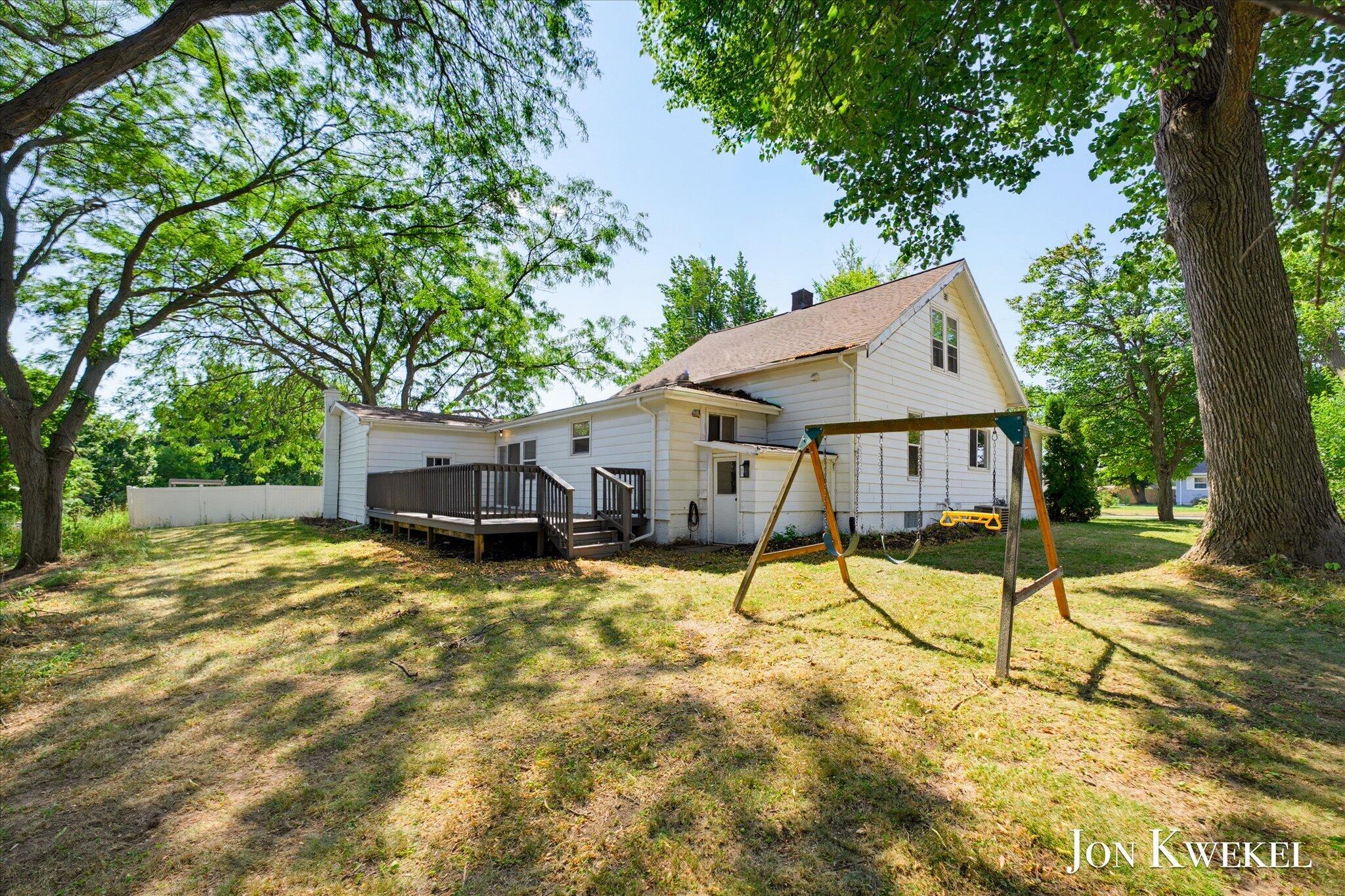 429 NW 6 Mile Road NW