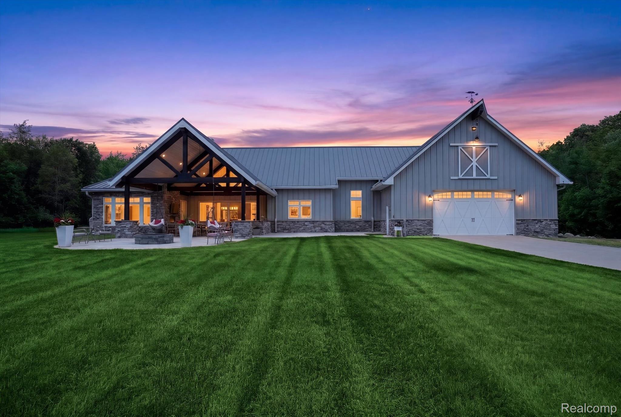 10500 W Grand River Road