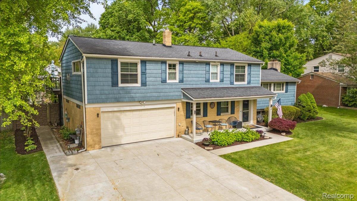26347 Greythorne Trail