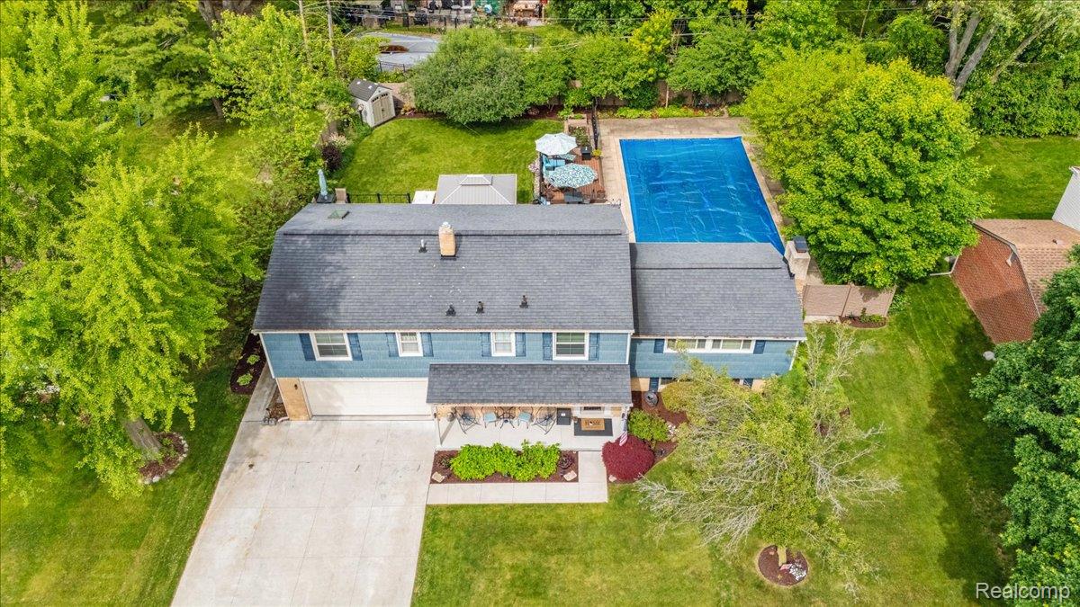 26347 Greythorne Trail