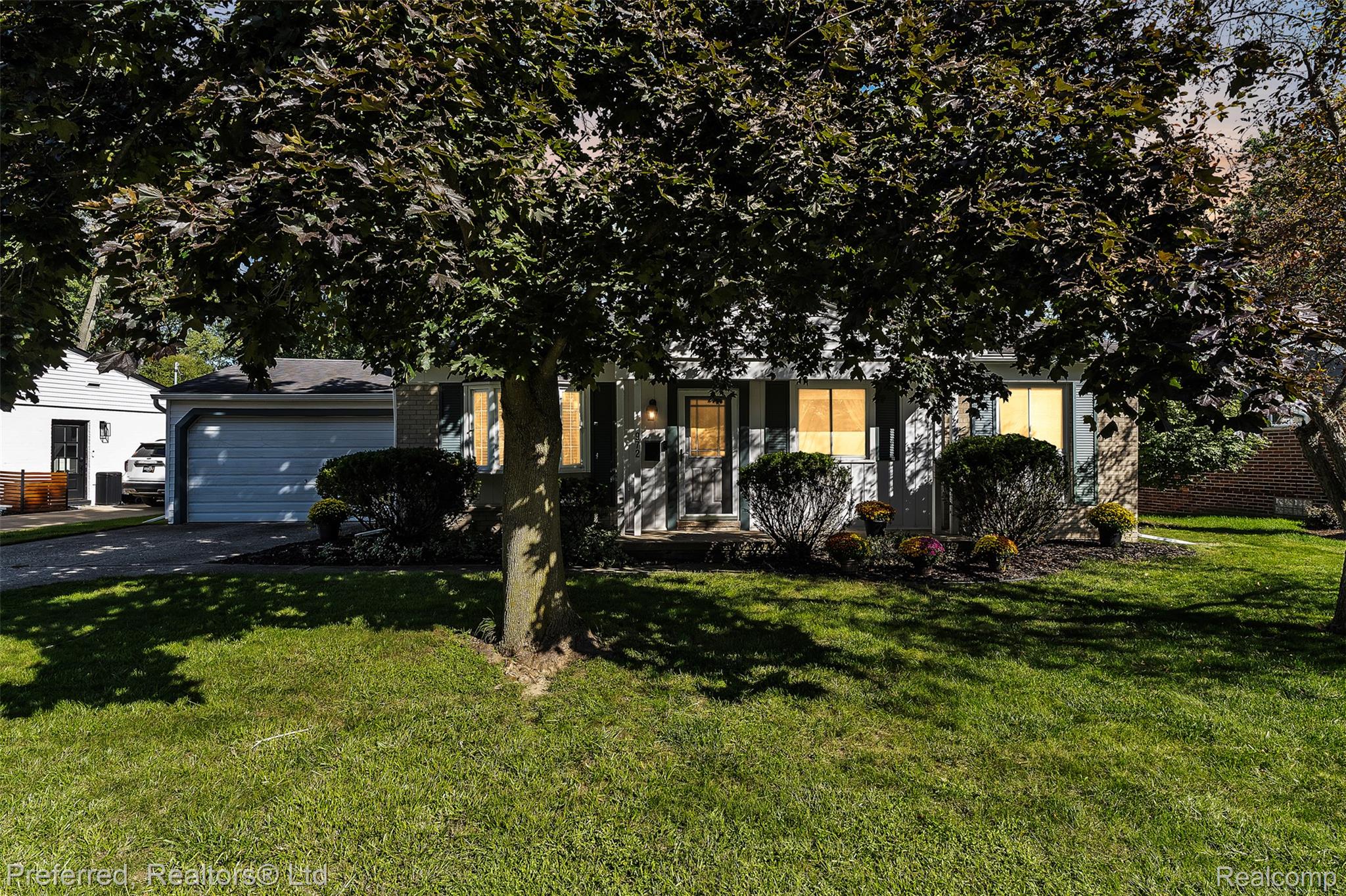 972 Allen Drive