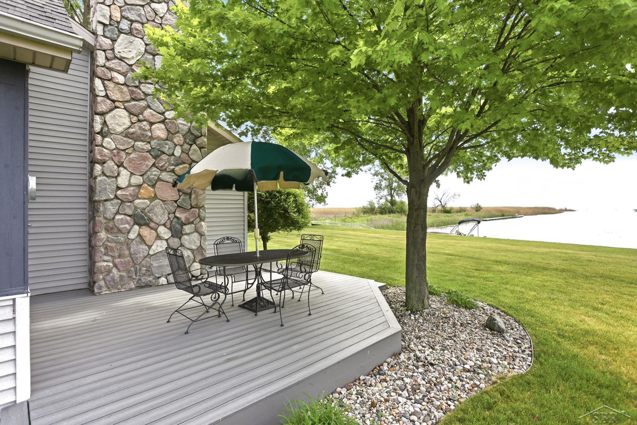 1108 Cove Court