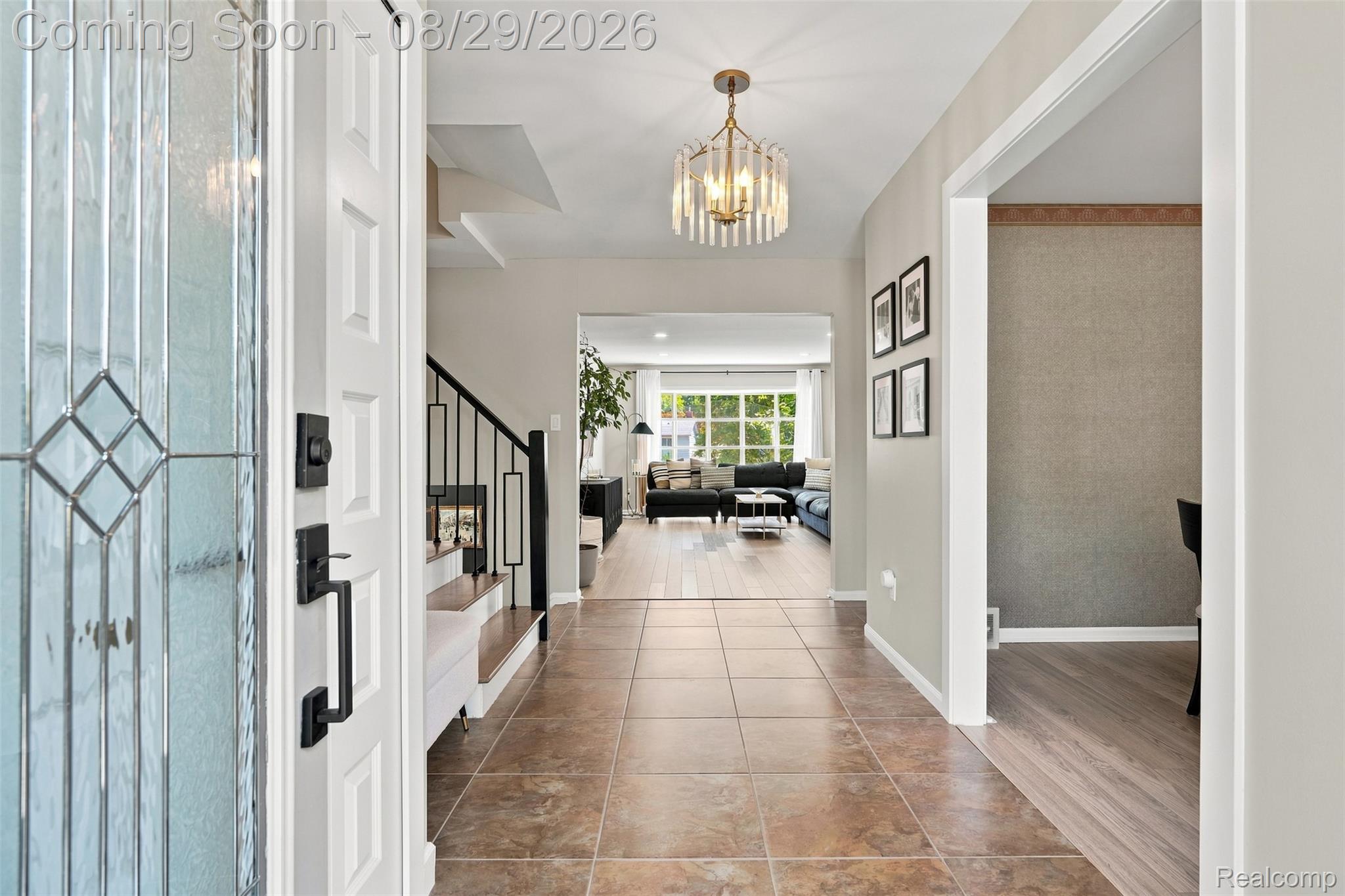 4243 Iverness Lane