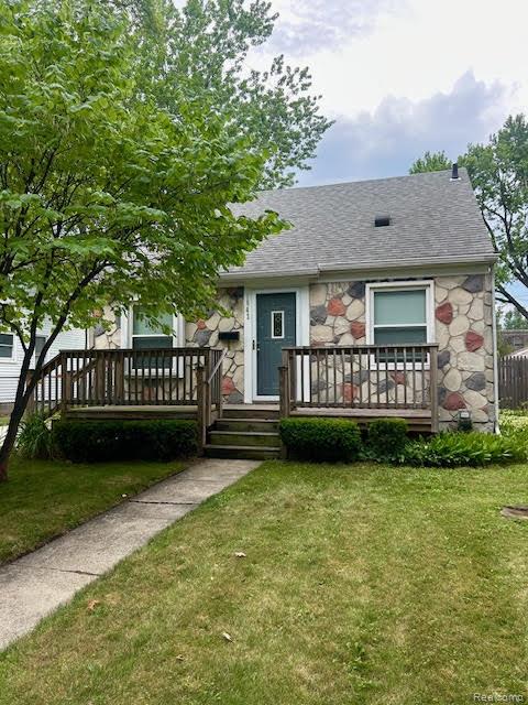 1543 Woodward Heights Heights