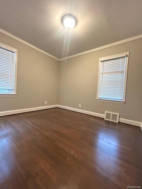 Ferndale City, Michigan 48220, United States, 3 Bedrooms Bedrooms, ,2 BathroomsBathrooms,Residential,Pending,168577