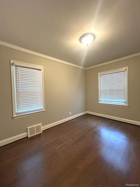 Ferndale City, Michigan 48220, United States, 3 Bedrooms Bedrooms, ,2 BathroomsBathrooms,Residential,Pending,168577