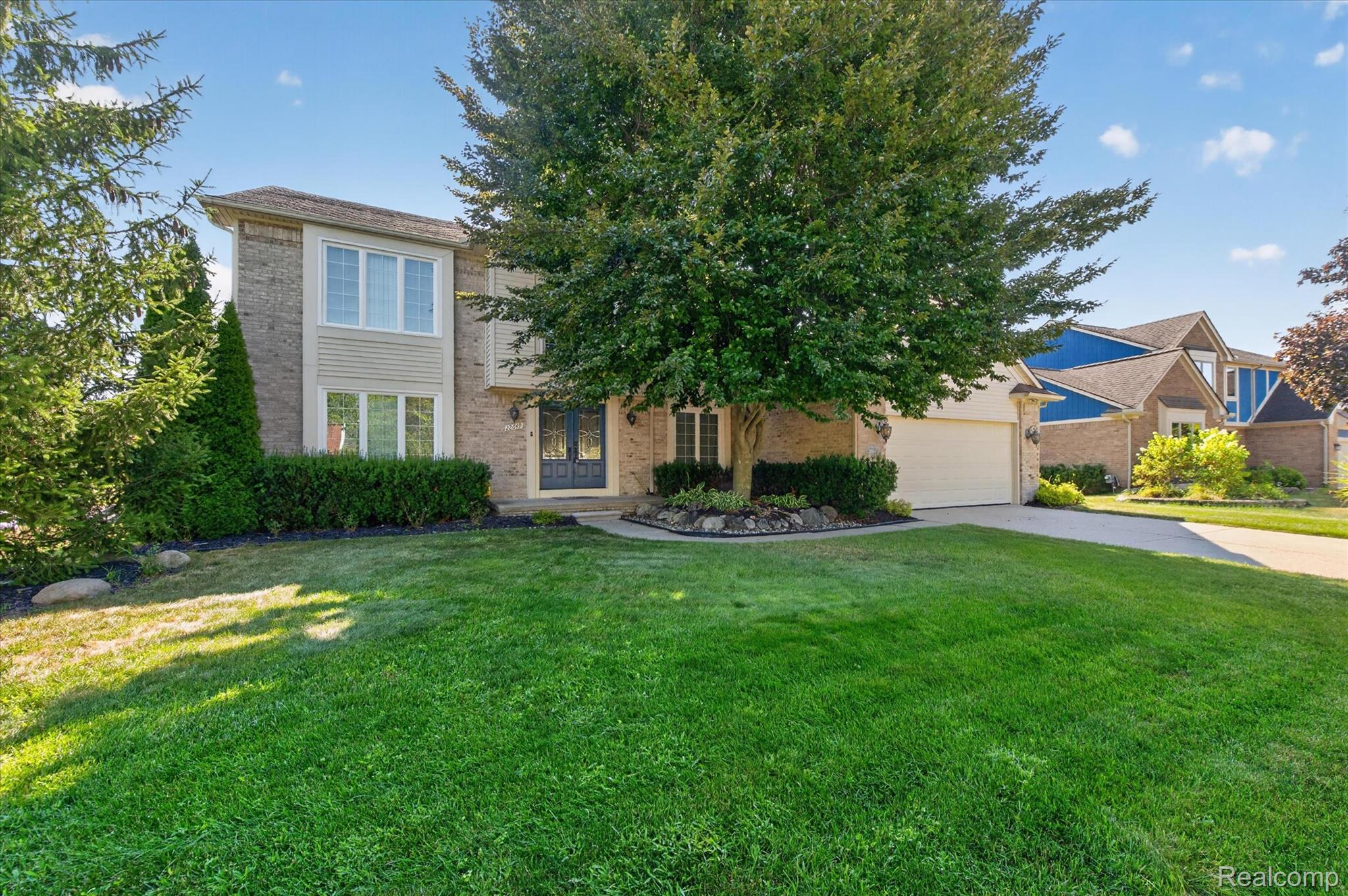 22649 Foxmoor Drive