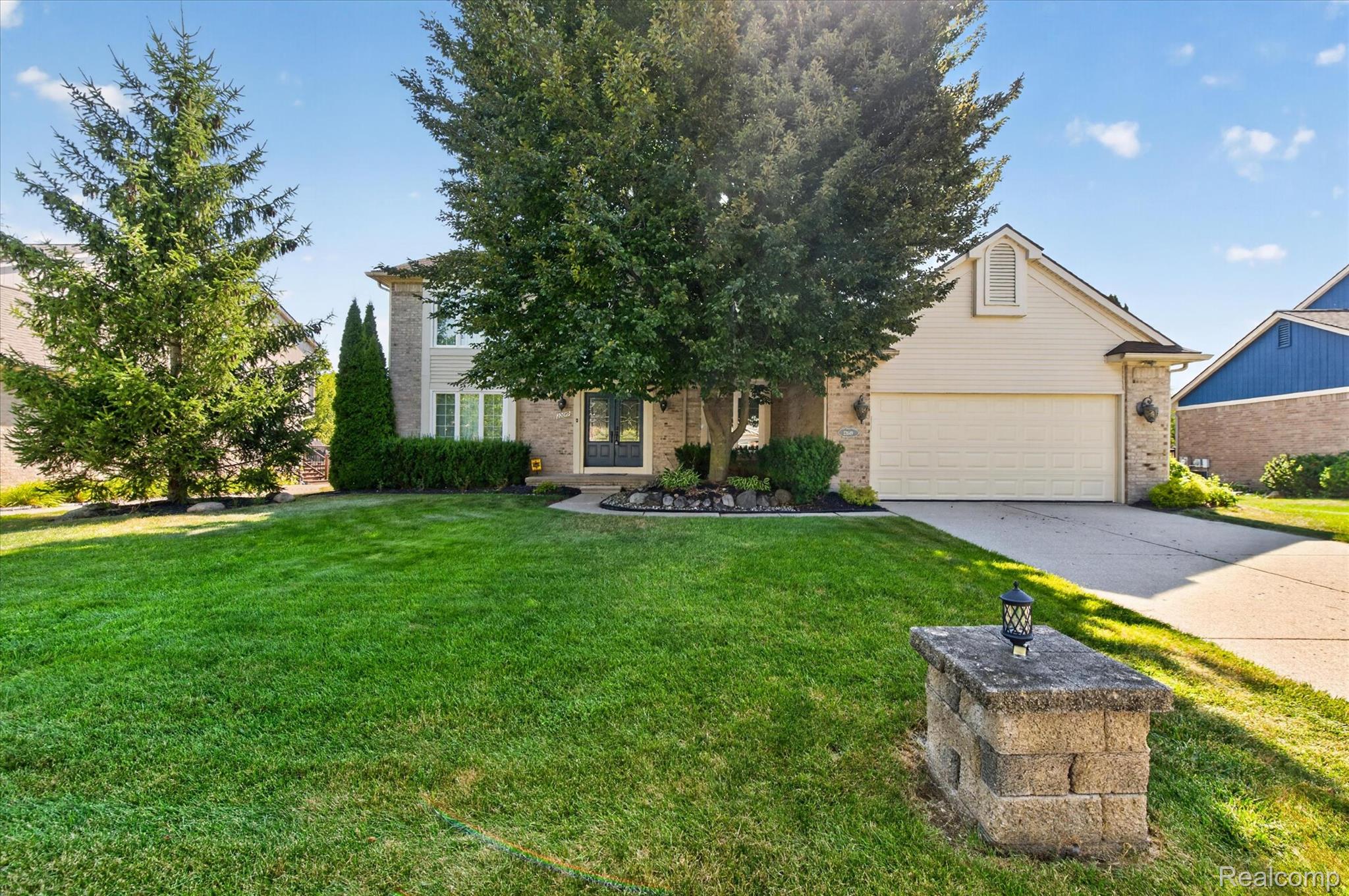 22649 Foxmoor Drive