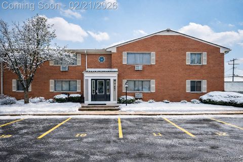 Tiny photo for 801 Plate Street #201, Rochester City, MI 48307 (MLS # 20261009454)