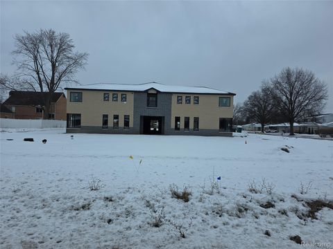 6428 N Inkster Road N Dearborn Heights City MI 48127