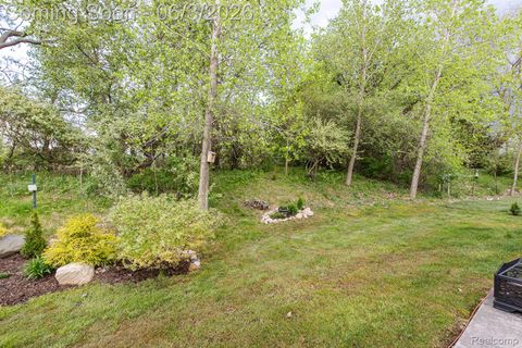 Tiny photo for 7466 Village Court, Springfield Charter Township, MI 48350 (MLS # 20261038545)